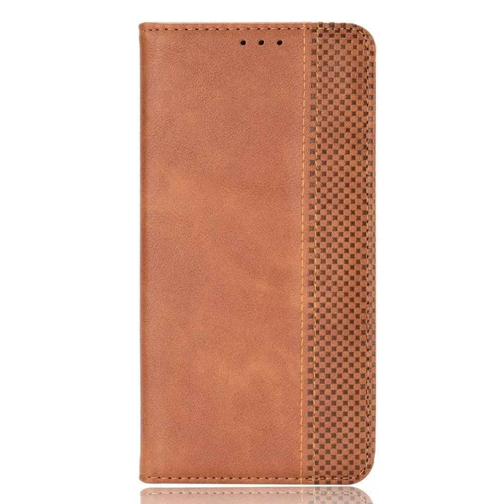 Bofink Vintage Motorola Moto G22 leather case - Brown