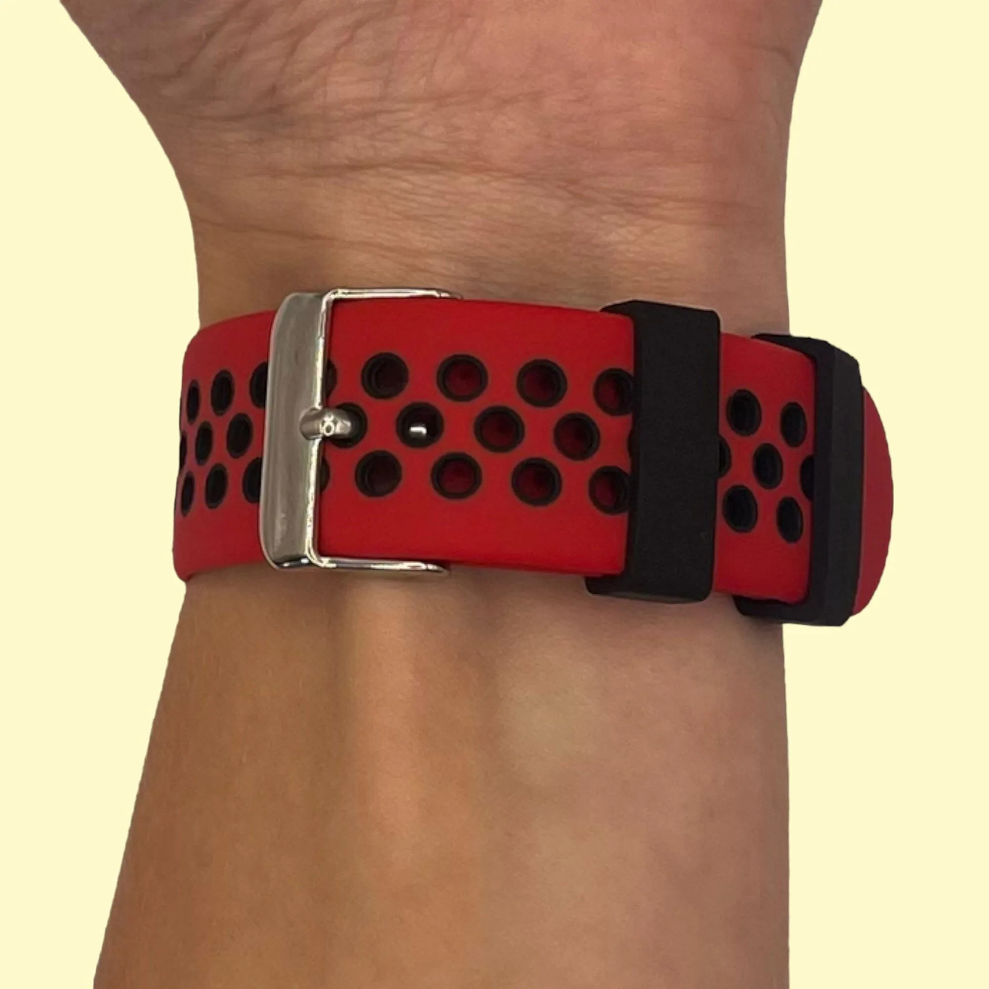 Silicone Sports Straps Compatible with the Fitbit Charge 5