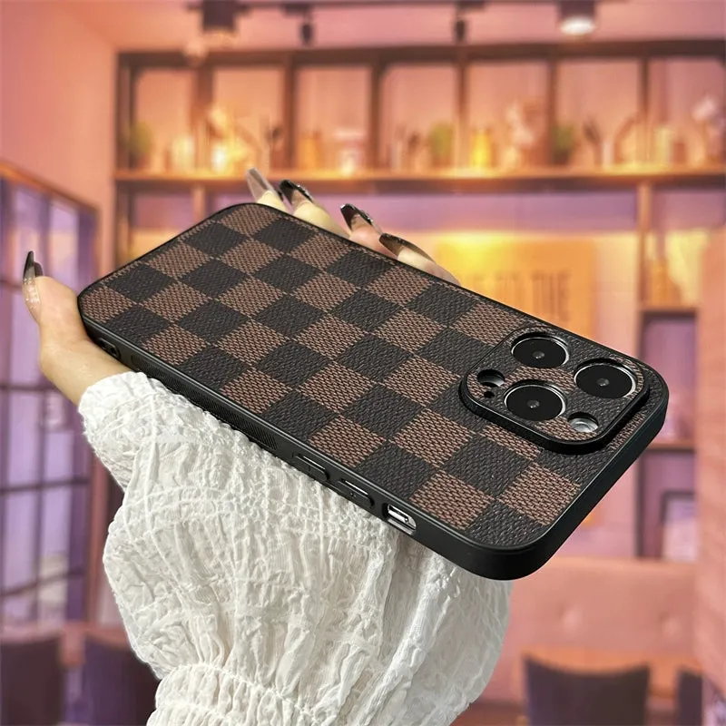 Tonggu Luxury Chessboard Grid for Iphone15promax Phone Case Apple 14pro Fancy 13promax Drop-Resistant Iphone12 Sets 11 Couple from a Famous Brand New 15P Leather Men and Women