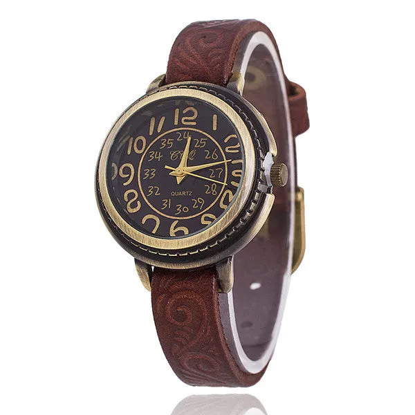 Vintage Cow Leather Bracelet Watch Women Flower Engraved WristWatch Casual Luxury Quartz Watch